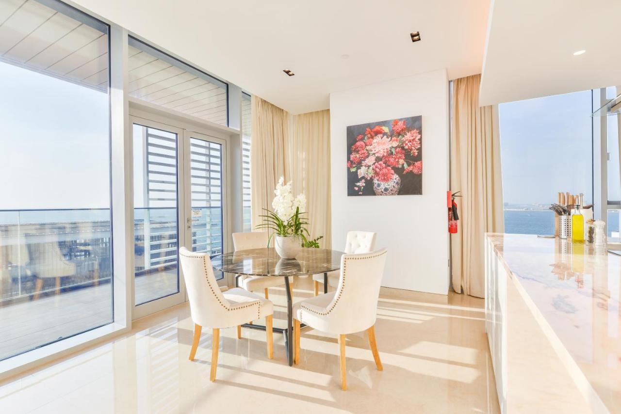 דובאי Posh 2 Bedroom Oceanfront Apt In The Heart Of Bluewaters Island מראה חיצוני תמונה