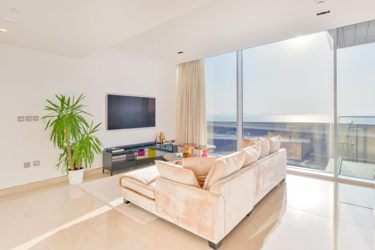 דובאי Posh 2 Bedroom Oceanfront Apt In The Heart Of Bluewaters Island מראה חיצוני תמונה